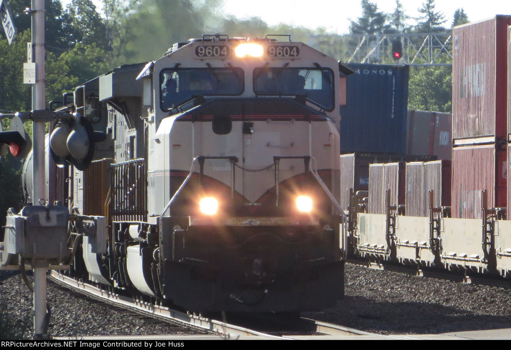 BNSF 9604 West